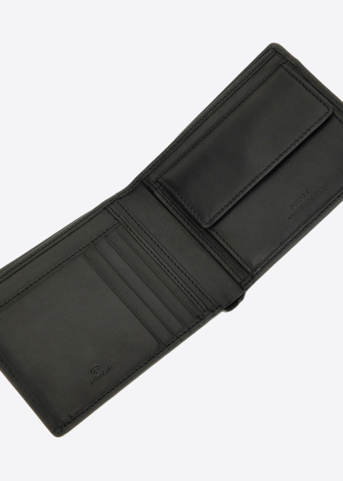 Guess naudas maks Boston kastītē