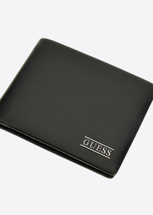 Guess naudas maks Boston kastītē