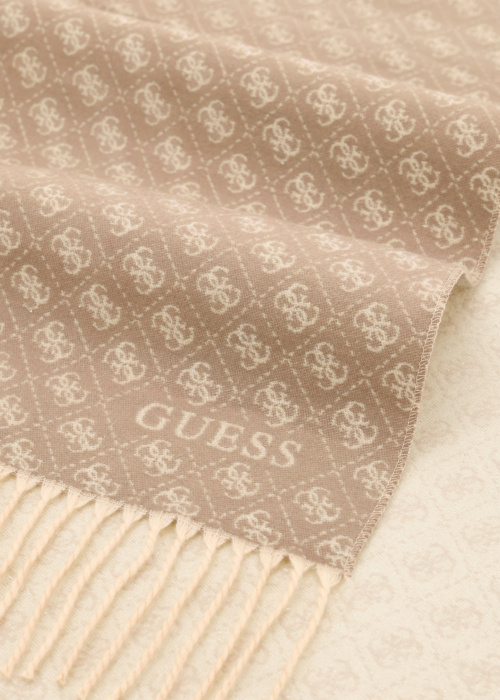 Зимний шарф Guess