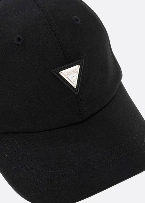 Guess cepure ar nagu Noemie