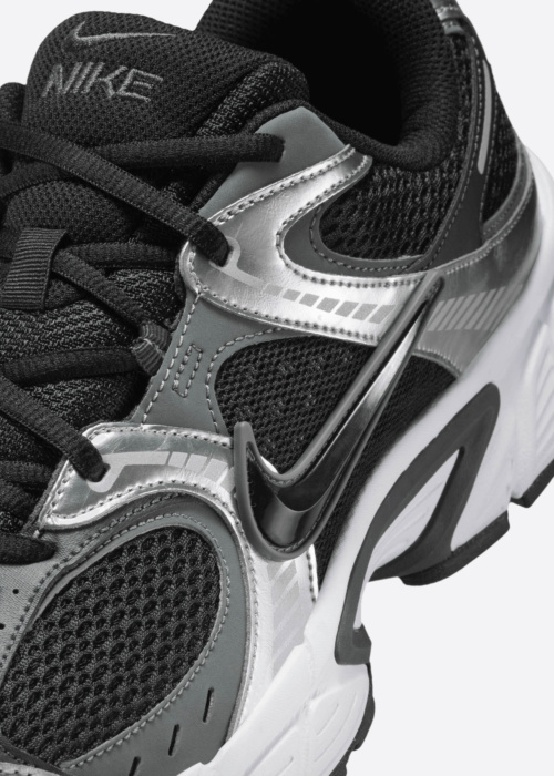 Nike brīvā laika apavi V5 Rnr