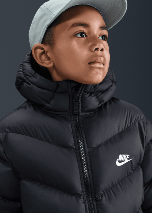 Зимняя куртка Nike