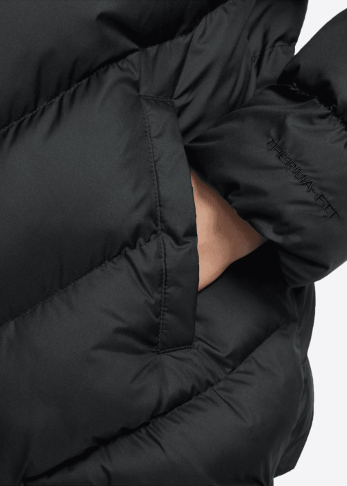 Зимняя куртка Nike