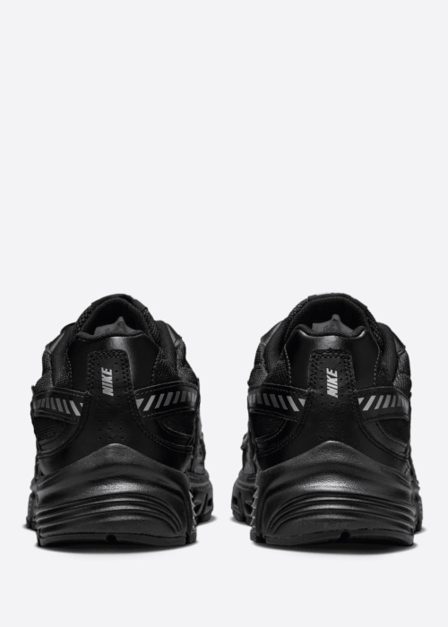 Беговые кроссовки Initiator Nike
