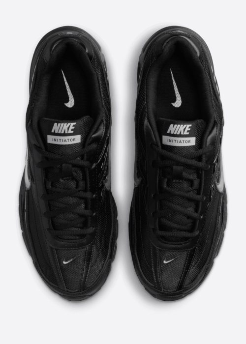 Беговые кроссовки Initiator Nike