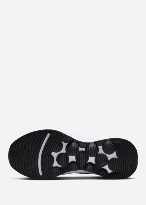 Nike apavi soļošanai Motiva 2