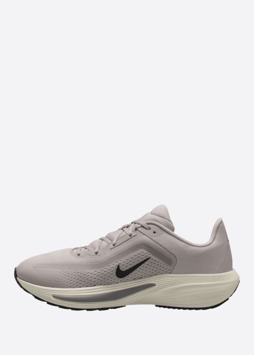 Беговые кроссовки Quest 7 Nike