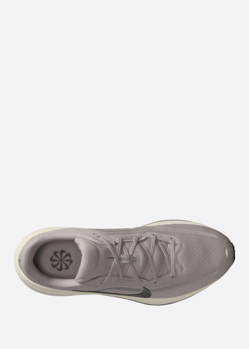 Беговые кроссовки Quest 7 Nike
