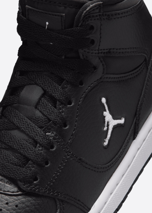 Тенниски Court Connect Mid Bg Jordan