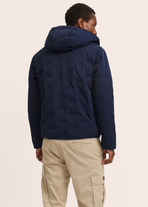 Jack & Jones pavasara-rudens virsjaka Adam