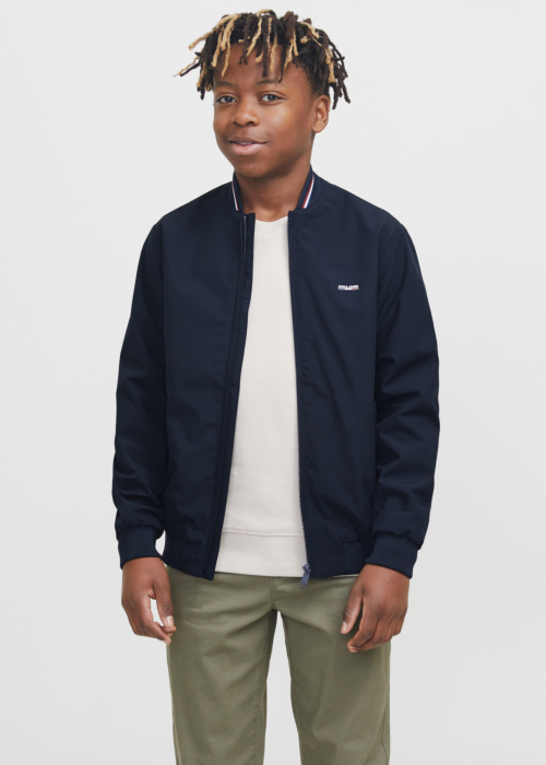 Jack & Jones pavasara-rudens virsjaka Brad