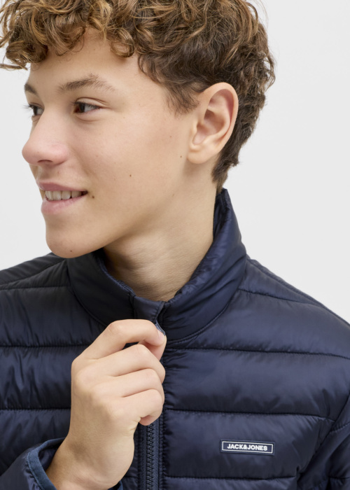 Jack & Jones pavasara-rudens virsjaka Louis