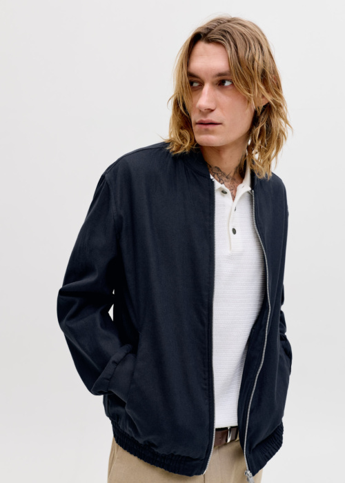 Jack & Jones pavasara-rudens virsjaka Leister