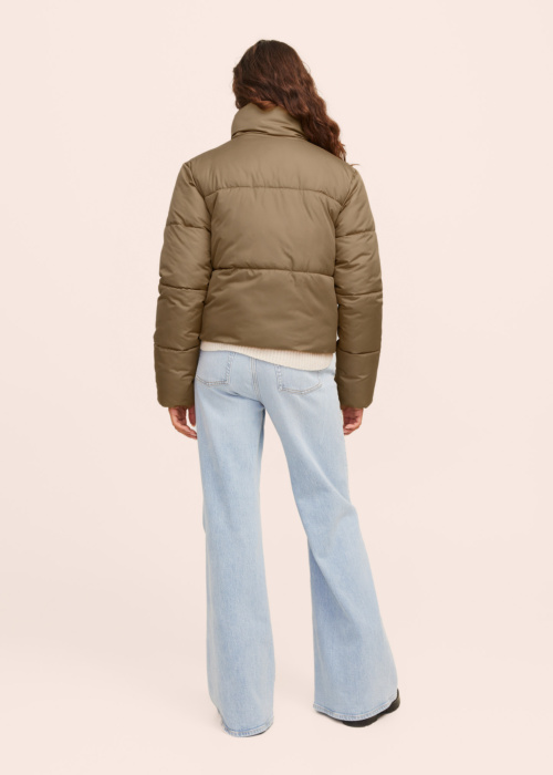 JJXX pavasara-rudens virsjaka Solvej