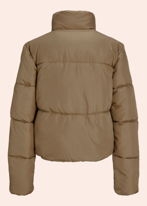 JJXX pavasara-rudens virsjaka Solvej