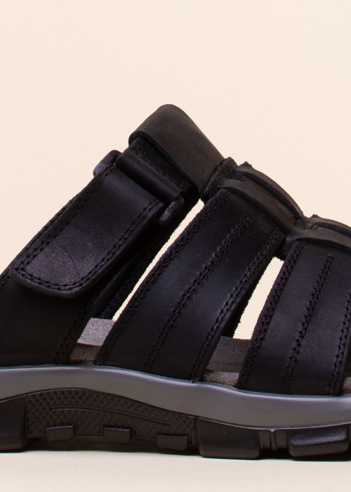 Сандалии Best Buy