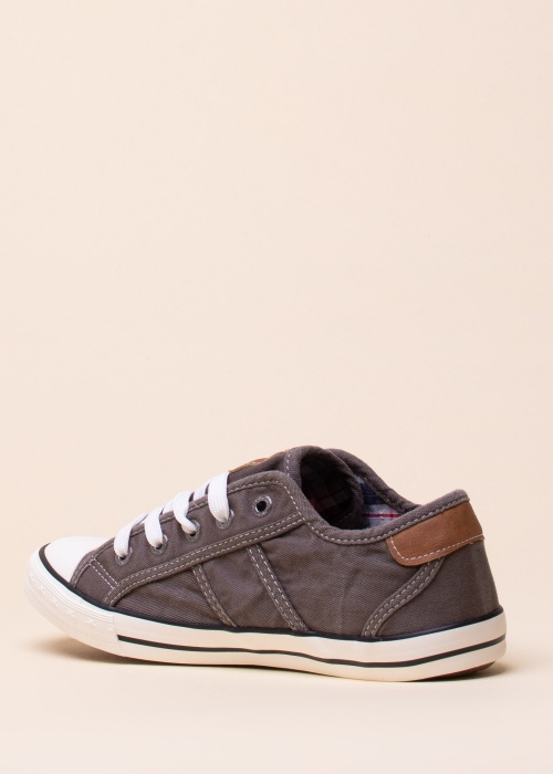 Тенниски Mustang