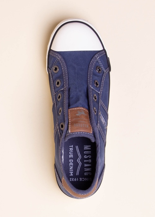 Тенниски Mustang