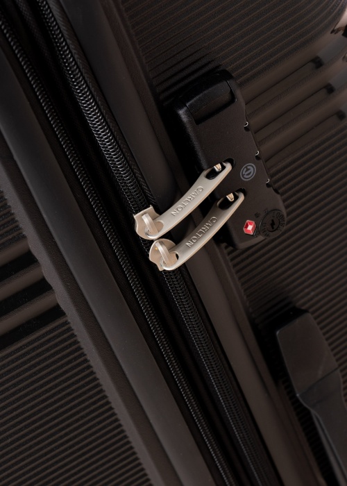 Чемодан размер L Focus Plus Carlton