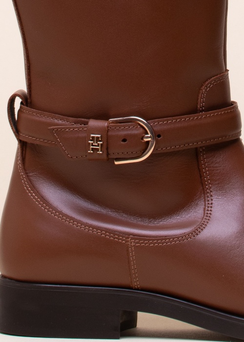 Tommy Hilfiger zābaki