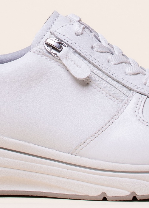 Кроссовки Tamaris