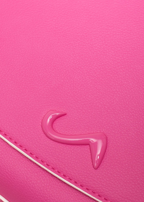 Ara plecu soma Sally