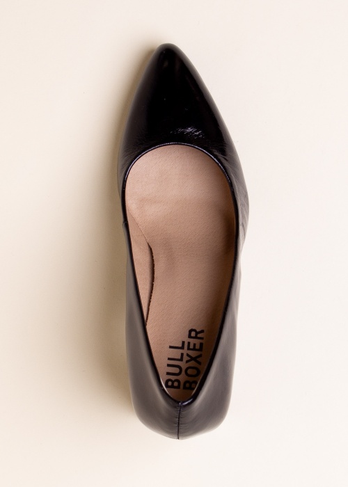 Bullboxer slēgtas kurpes