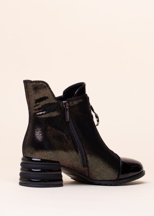 Loretta Vitale puszābaki