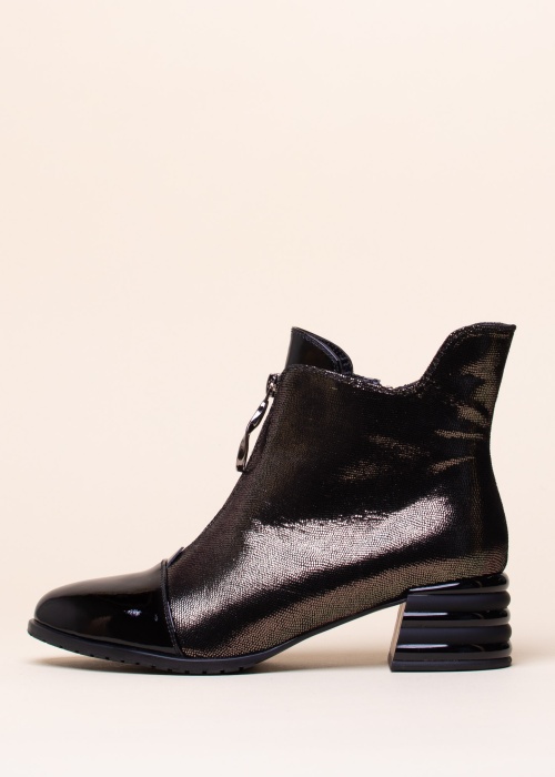 Loretta Vitale puszābaki