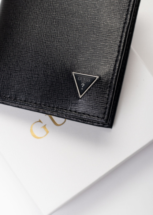 Кошелёк Madrid Saffiano Guess