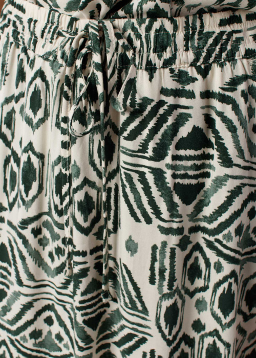 b.young svārki Joella