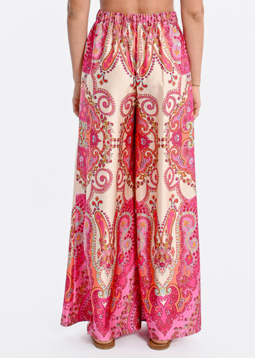 Molly Bracken bikses