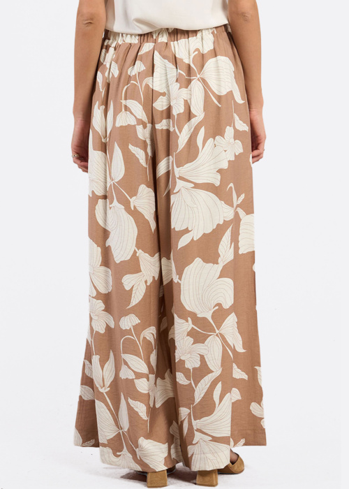 Molly Bracken bikses