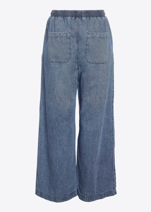 Noisy May bikses Enza