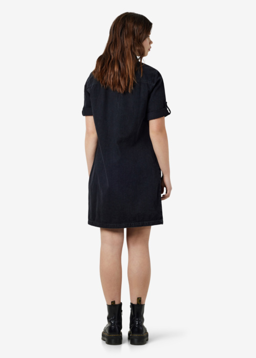 Noisy May kreklkleita New