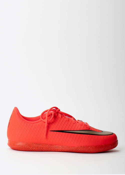 Nike futbola apavi Jr Vapor 17 Club Ic