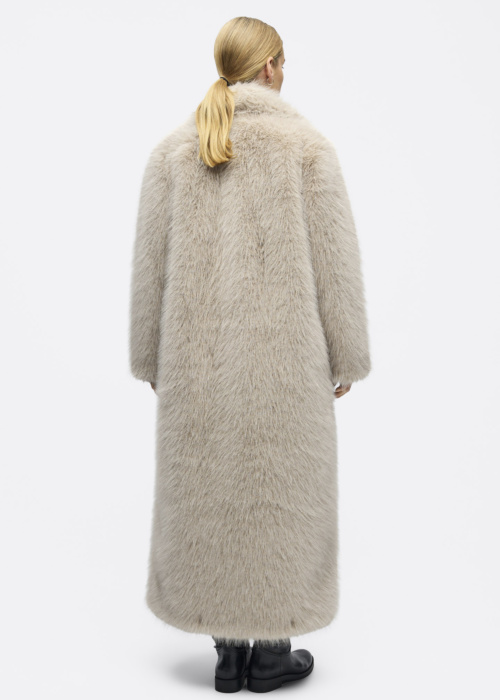 Object ziemas metelis Isadora