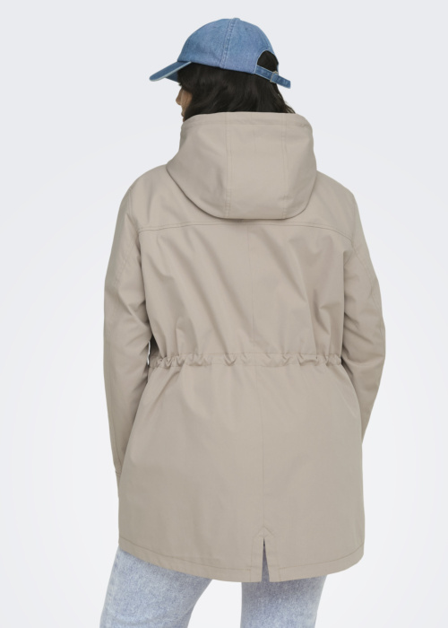 Весенне-осенняя парка Louise Only Carmakoma