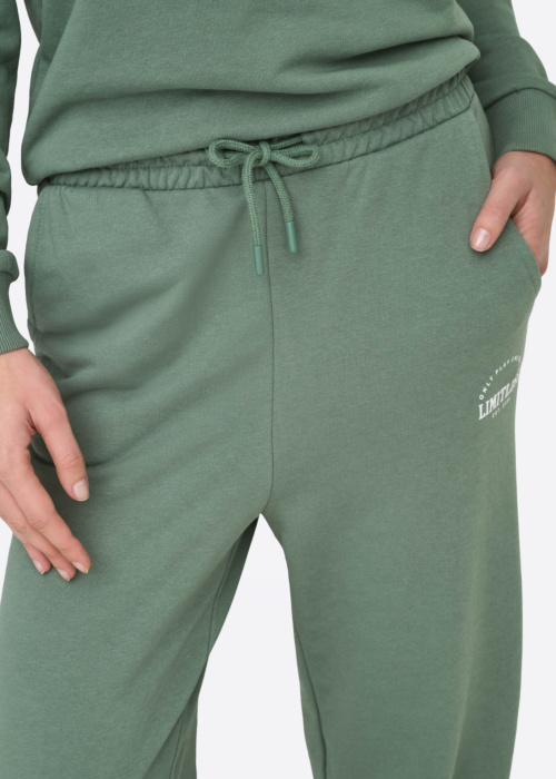 Only Play sporta bikses Cava