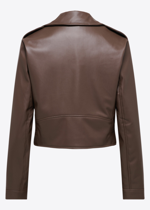 Only Īsā jaka Carmen