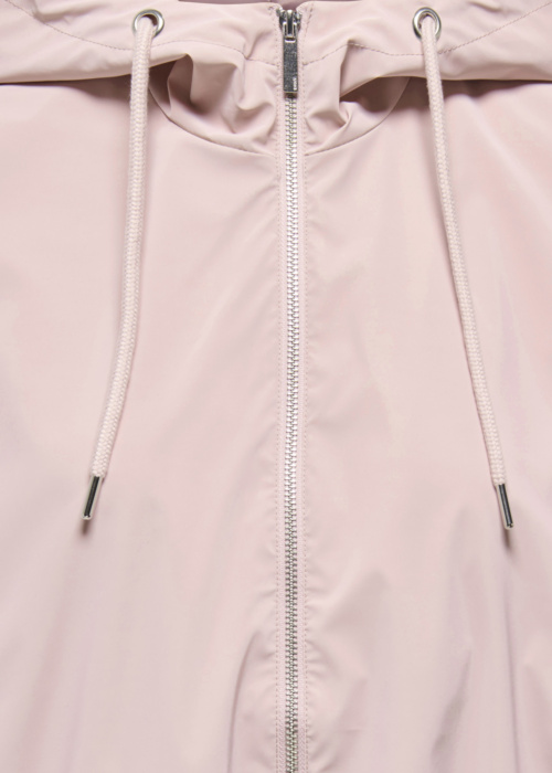 Only pavasara-rudens virsjaka Camille