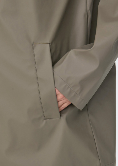 Only lietusmētelis Newellen