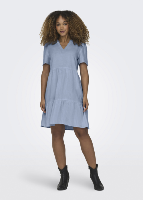 Only kleita Tiri-caro