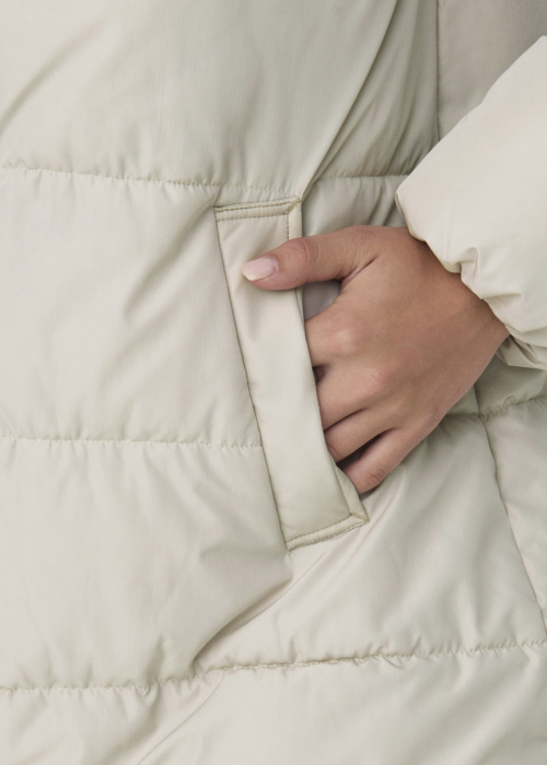 Only ziemas metelis Clair