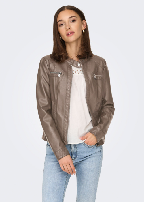 Only Īsā jaka Bandit