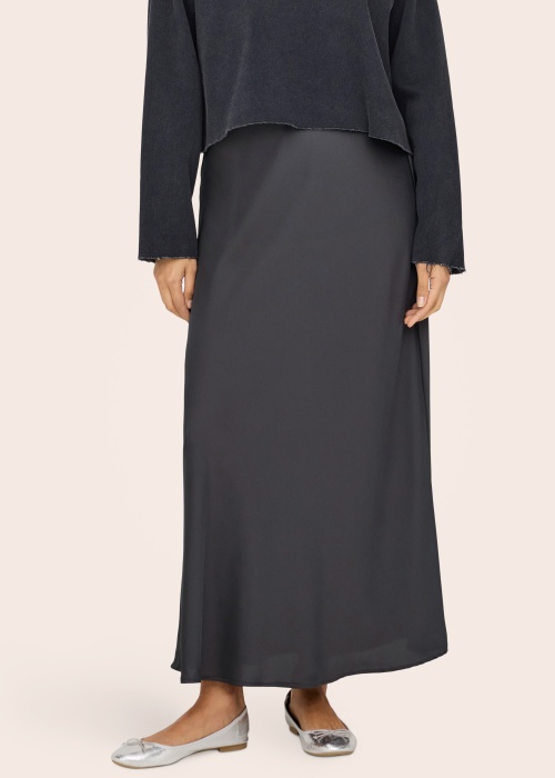 Only svingi svārki Chigo