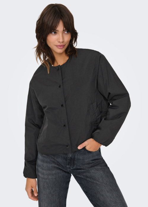 Only pavasara-rudens virsjaka Ellie