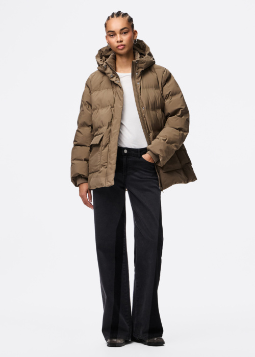 Pieces Ziemas virsjaka Norma