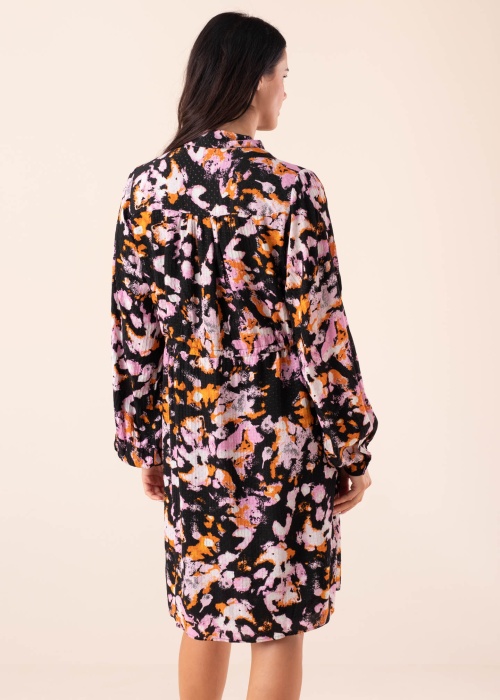 Selected kleita Irene-blue