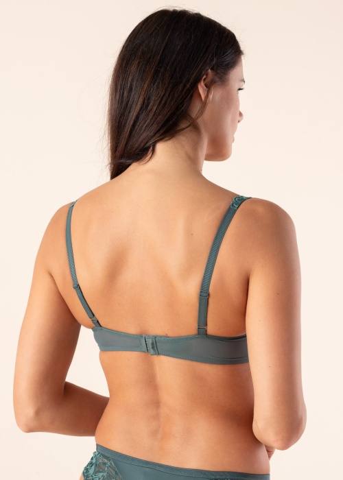 Triumph krūšturis Amourette Charm Concious Whp02